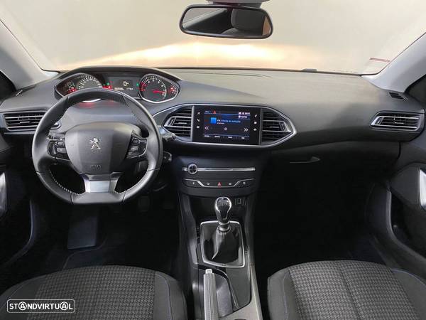 Peugeot 308 SW 1.2 PureTech Style - 8