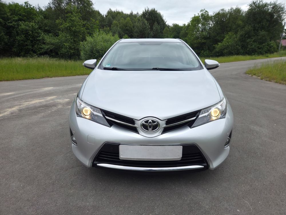 Toyota Auris II 1.6 Valvematic Life 2013
