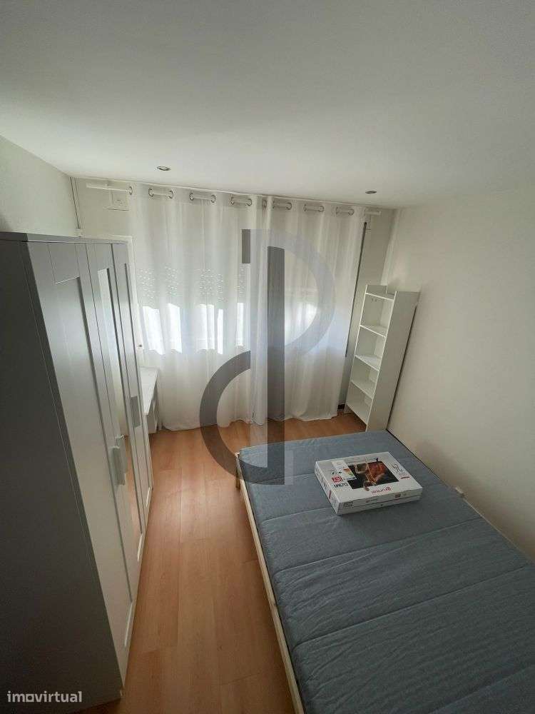 Apartment - View 5