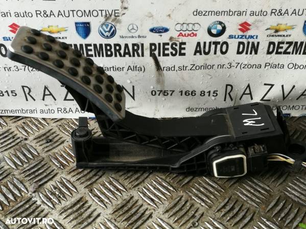 Pedala acceleratie Mercedes ML w164 mortor 320cdi 3.0 v6 volan stanga - 2