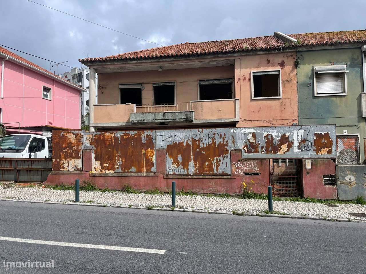 Moradia T5 Amadora - Grande imagem: 2/20