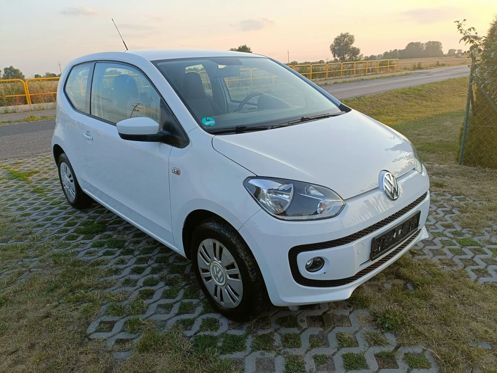 Volkswagen Up! 2013