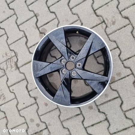 Felga aluminiowa Skoda OE SCALA 7.0" x 17" 5x100 ET 40 - 5