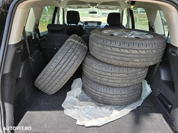 Citroën C4 Picasso 1.6 BlueHDi S&S Shine - 18