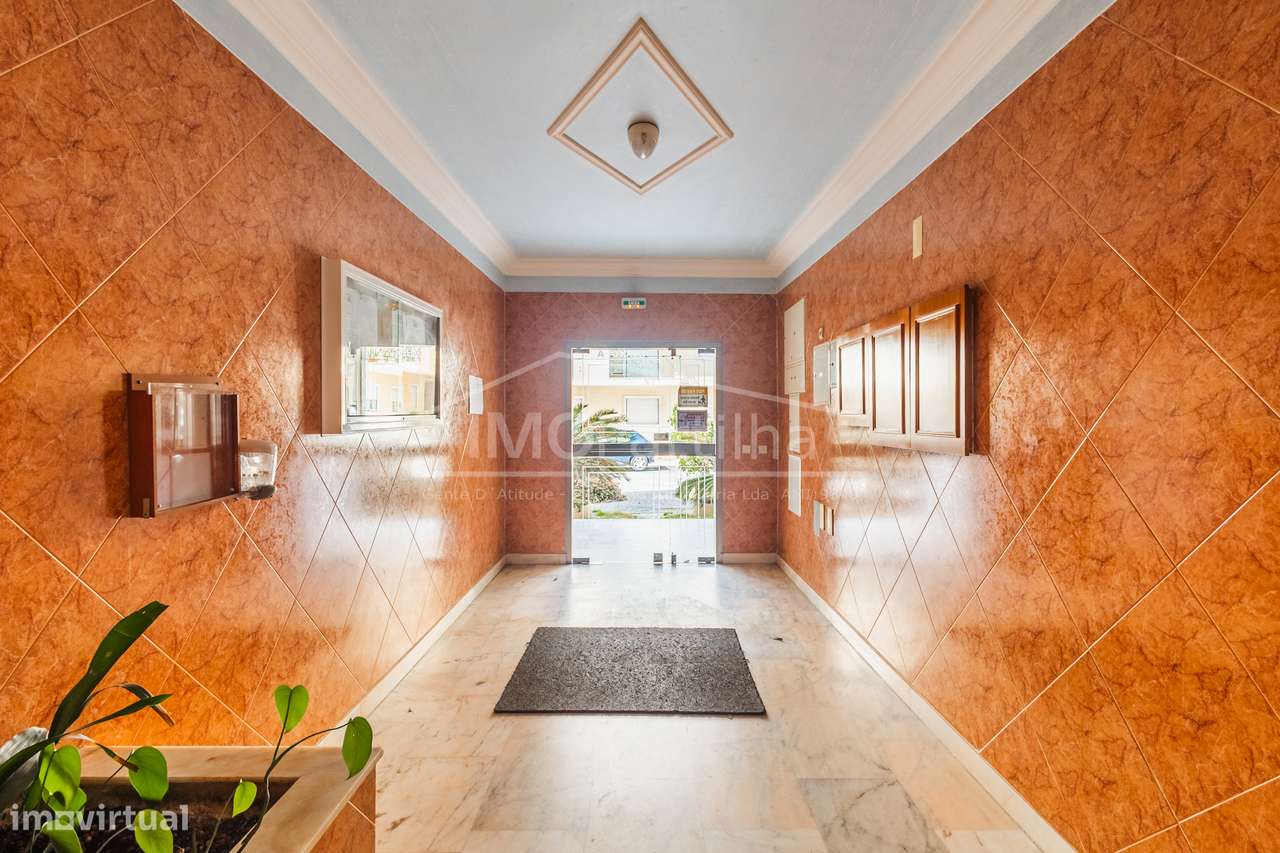 Apartamento T2 | 159 m² | Suíte | Garagem | Varanda-7