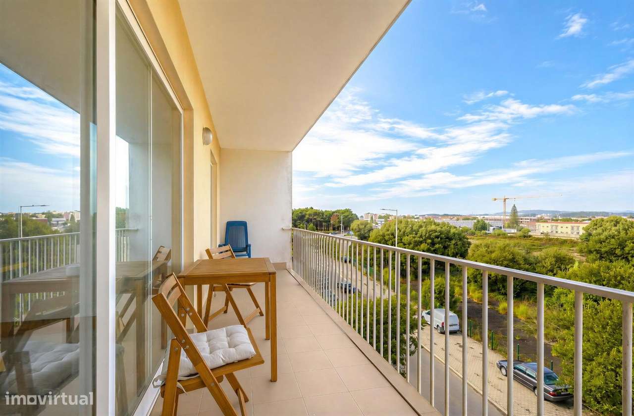 Apartamento T3 com 2 Frentes, Varandas em Vila do Conde-22