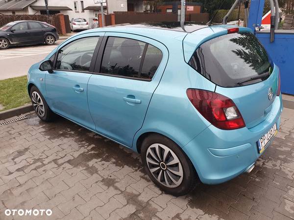 Opel Corsa 1.4 16V Color Edition - 24