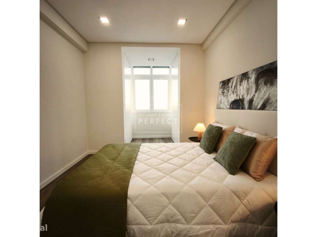 Apartamento T3 na Rua Engenheiro Nobre Guedes em Benfica-20