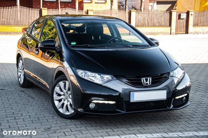 Honda Civic 1.8 Executive - 36