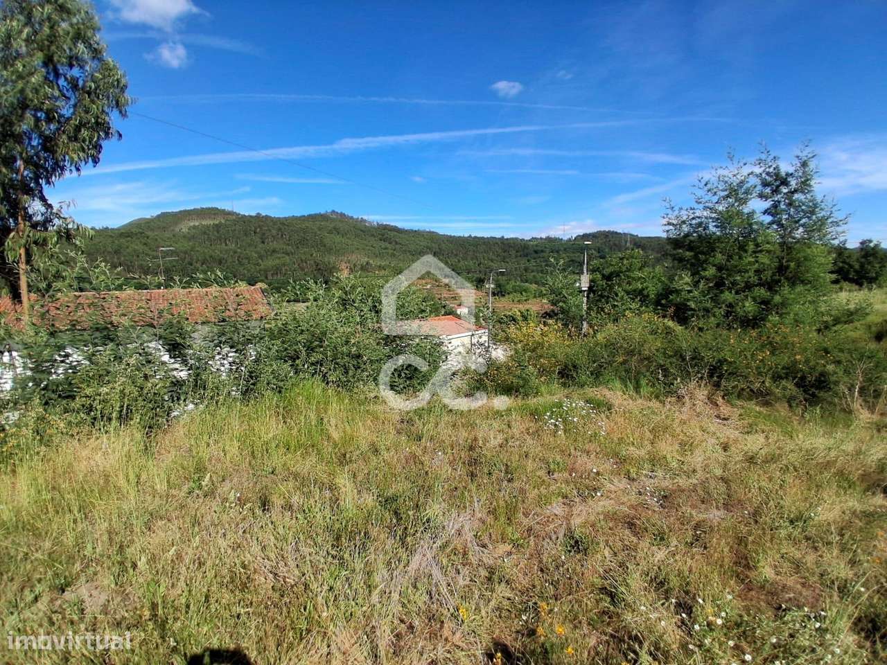 Terreno com potencial em Gonça, Guimarães-6
