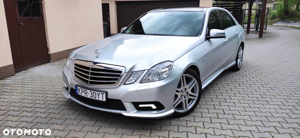 Mercedes-Benz Klasa E 350 CDI DPF BlueEFFICIENCY 7G-TRONIC Avantgarde - 5