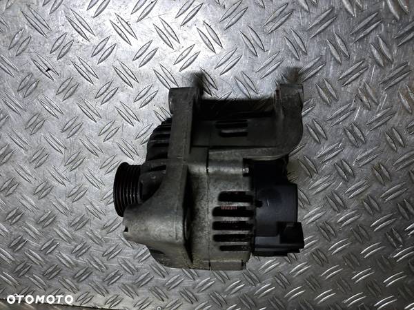 Alternator BMW E46 2,0D 150KM - 4