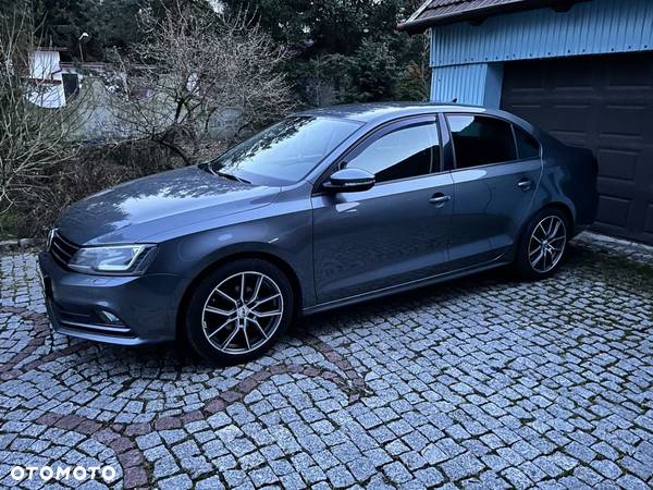 Volkswagen Jetta 1.4 TSI BlueMotion Technology - 7