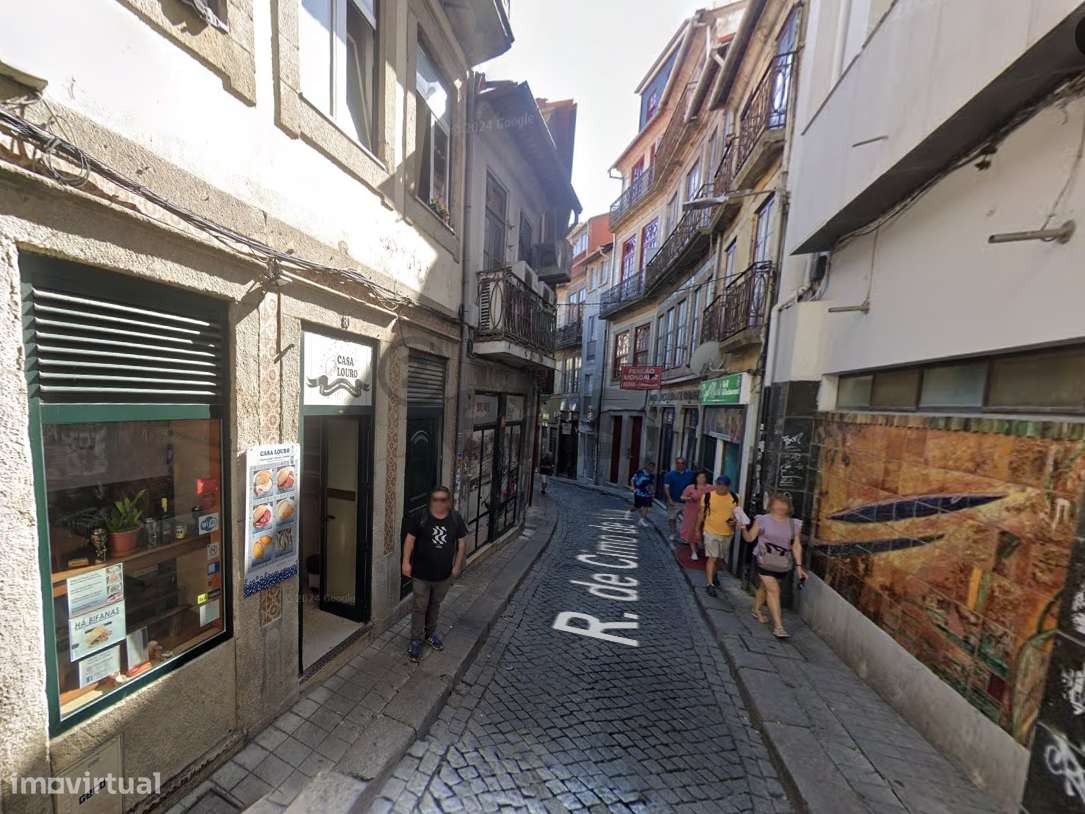 APARTAMENTO T1 COM LOGRADOURO DE 78M2-31