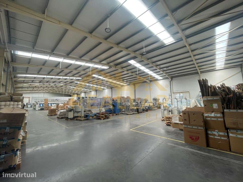 Armazém Industrial de Excelência na Zona Industrial de Esposende-5