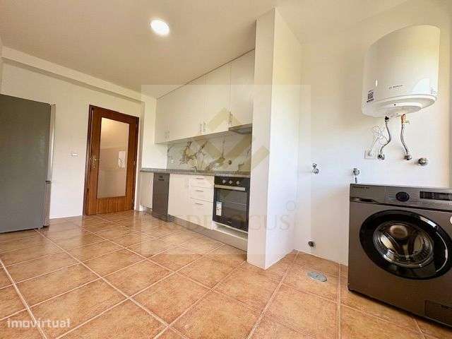 Apartamento T2 em São João de Ver-8