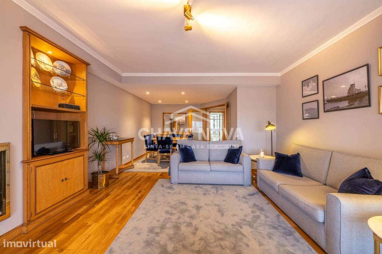 Apartamento T3 c/Terraço em Canidelo (1ª Linha do Mar) - Grande imagem: 3/22