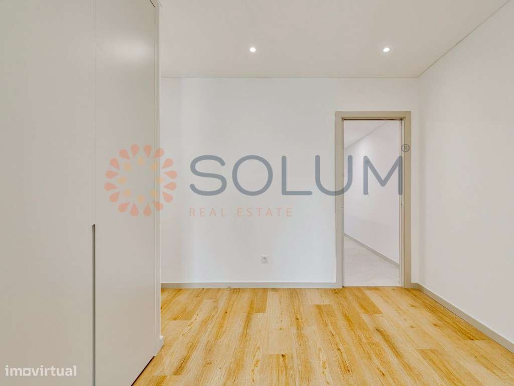 Apartamento T3 novo com 2 parqueamentos - Montijo-5
