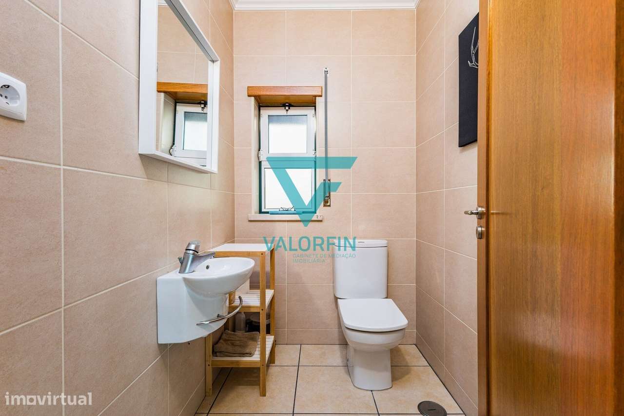 Moradia T4 c/ Jardim e Logradouro - Trutas - Marinha Grande-14