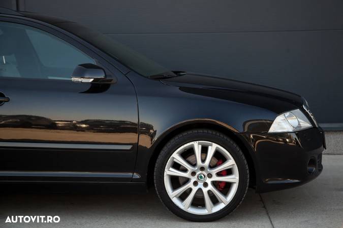 Skoda Octavia Combi 2.0 RS TDI - 10