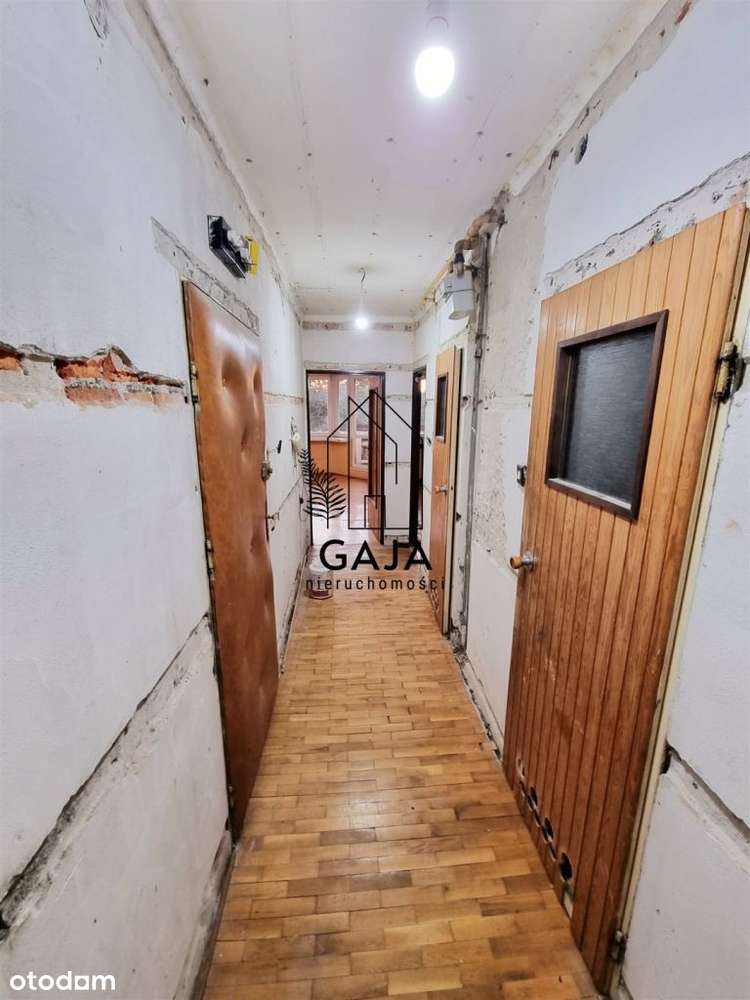 Przestronne 3pokojowe mieszkanie z dużym balkonem-8