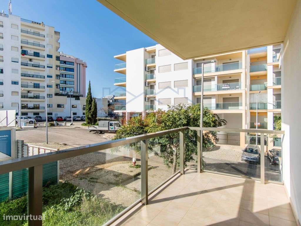 Apartamento T2 nos Jardins do Amparo-20