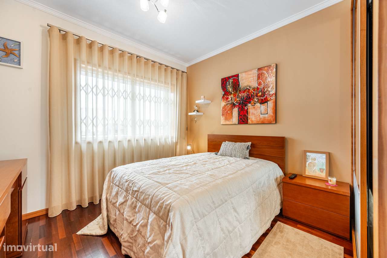 T2 em Arcozelo (V. N. de Gaia) com 114 m², Excelente Localização.-8