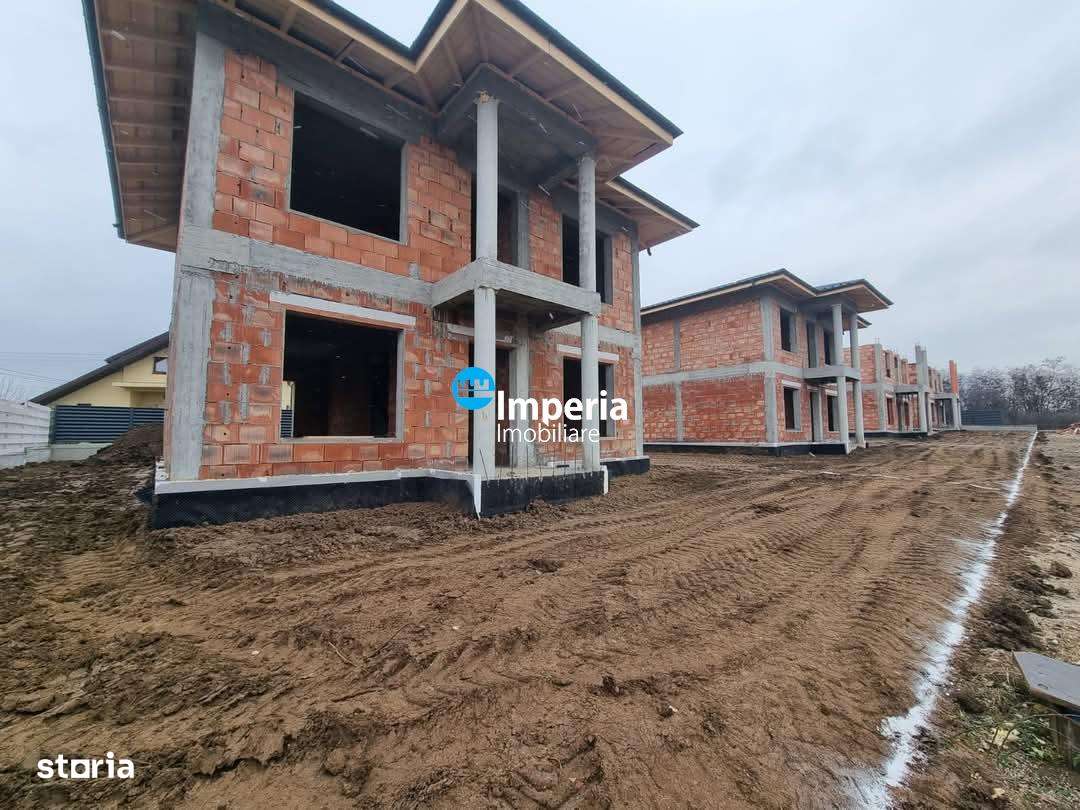 Case premium de vanzare in Bucium Visan - Imagine principală: 2/13