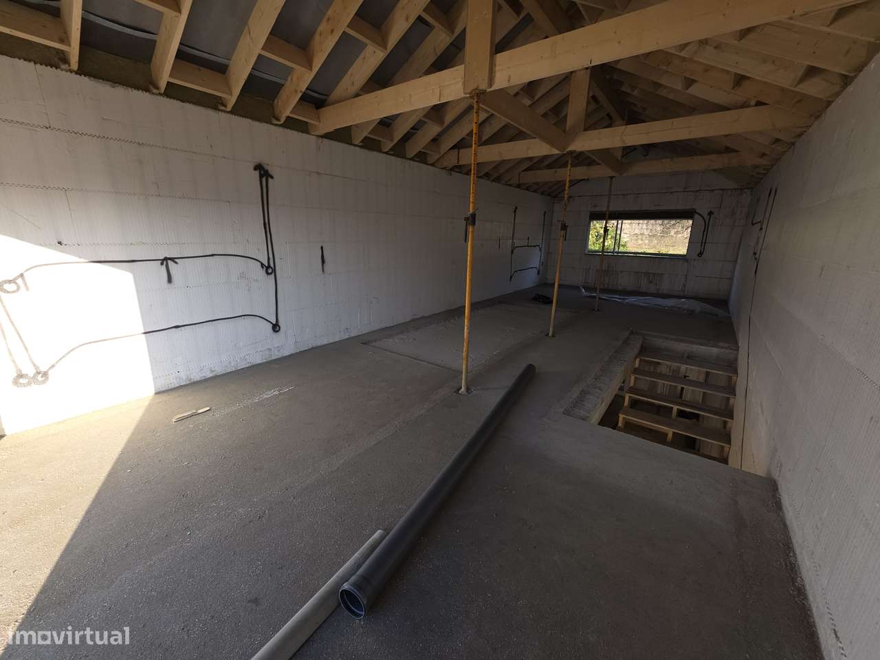 FANTÁSTICA Oportunidade de Negócio – Moradia T2-6