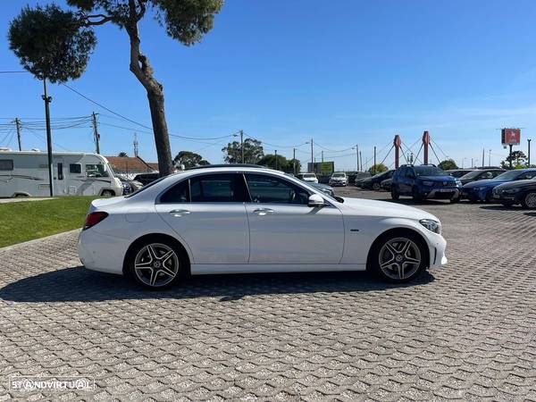 Mercedes-Benz C 300 de AMG Line - 2