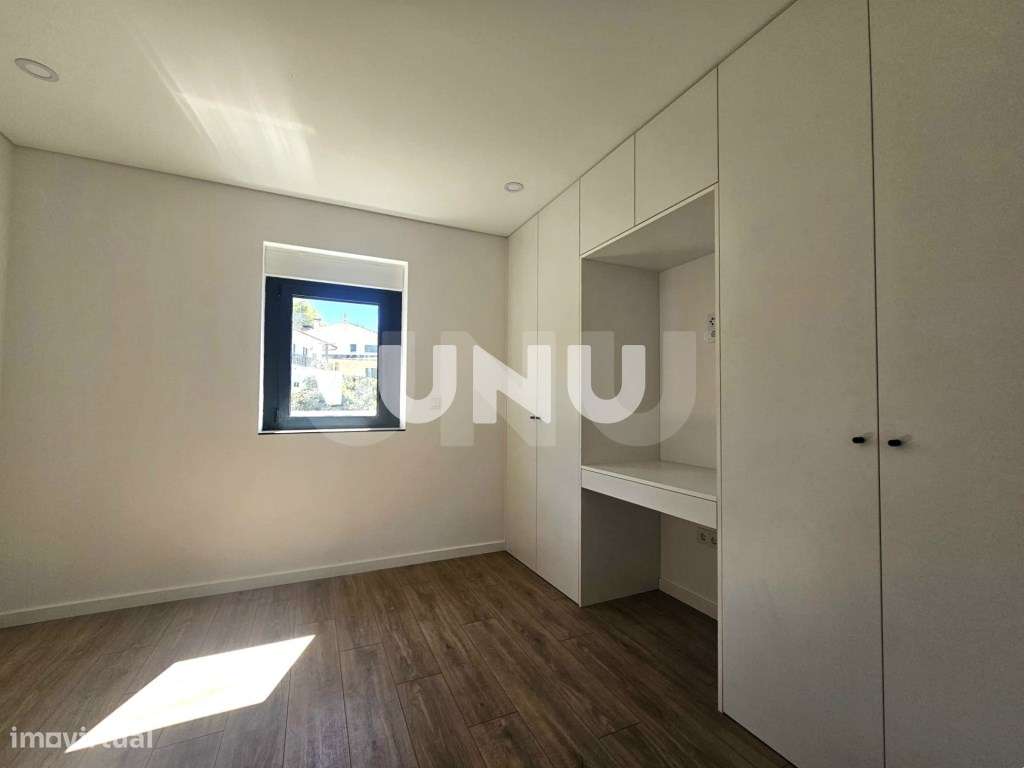 Apartamento T2 - Localização Tranquila-9