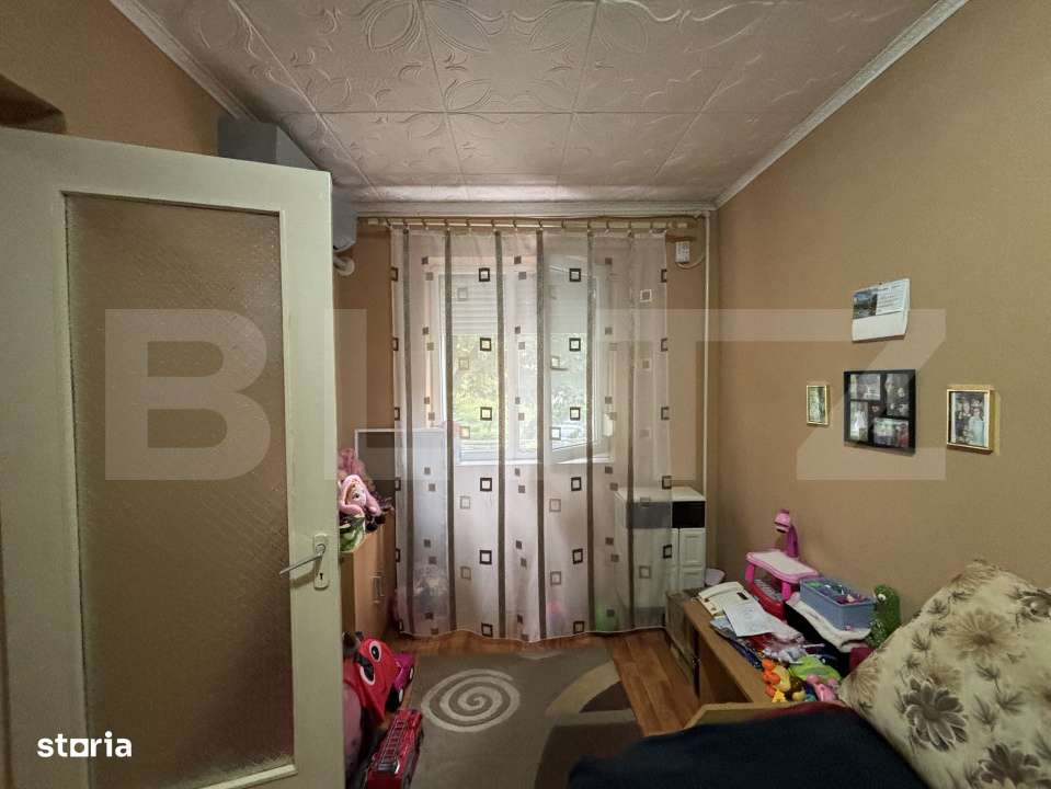 Apartament de vanzare, cu 2 camere, 35 mp, zona Micro 14 - Imagine principală: 3/5
