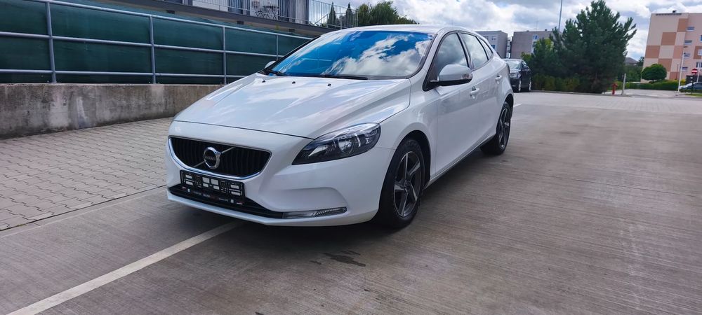 Volvo V40 II (2012-) D3 2016