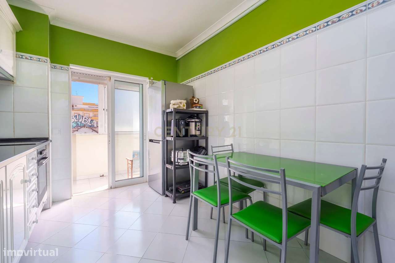 APARTAMENTO T2 | PRONTO A HABITAR | PERTO DO RIA SHOPPING | OLHÃO-6