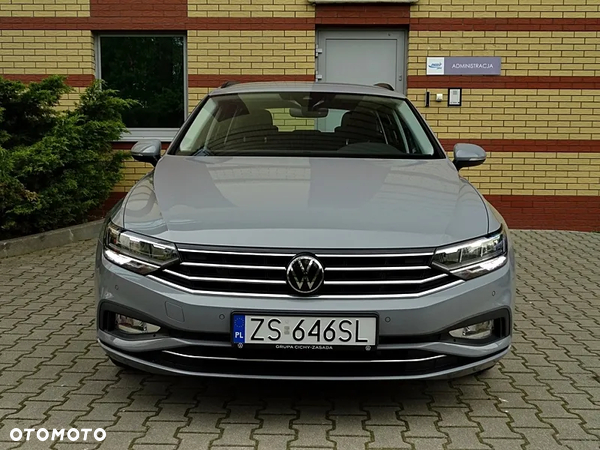 Volkswagen Passat 2.0 TSI Business DSG - 5