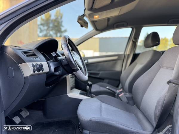 Opel Astra Caravan 1.3 CDTI DPF Edition - 10
