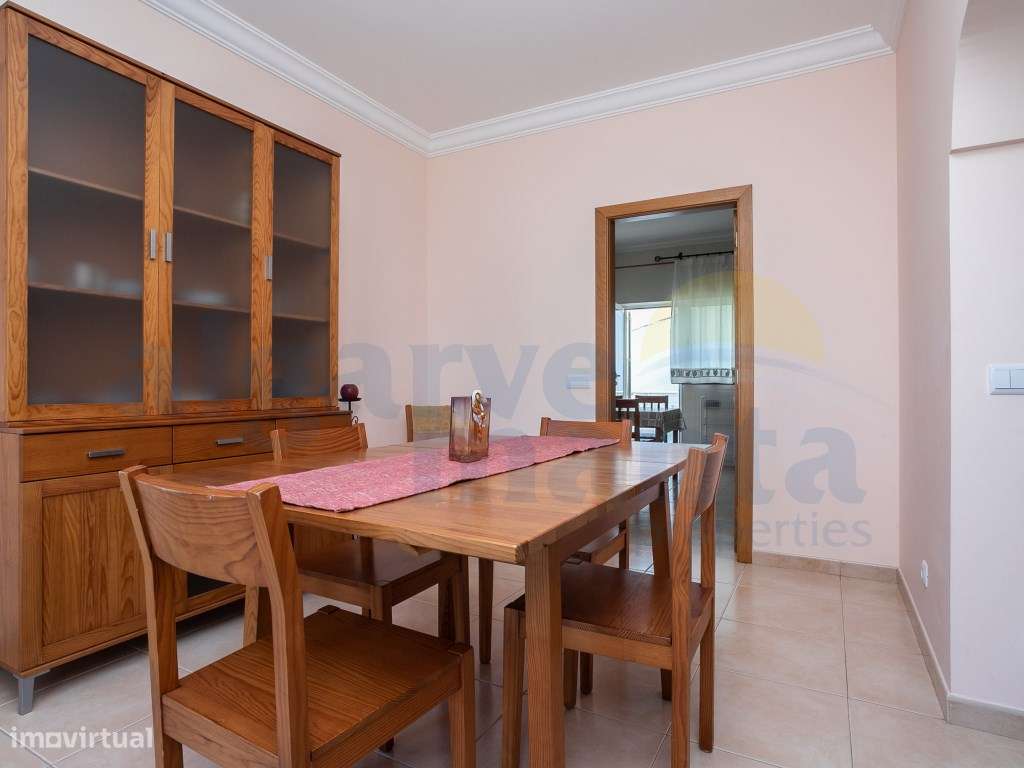 Andar de Moradia T2+1 perto da Praia da Lota, Algarve-11