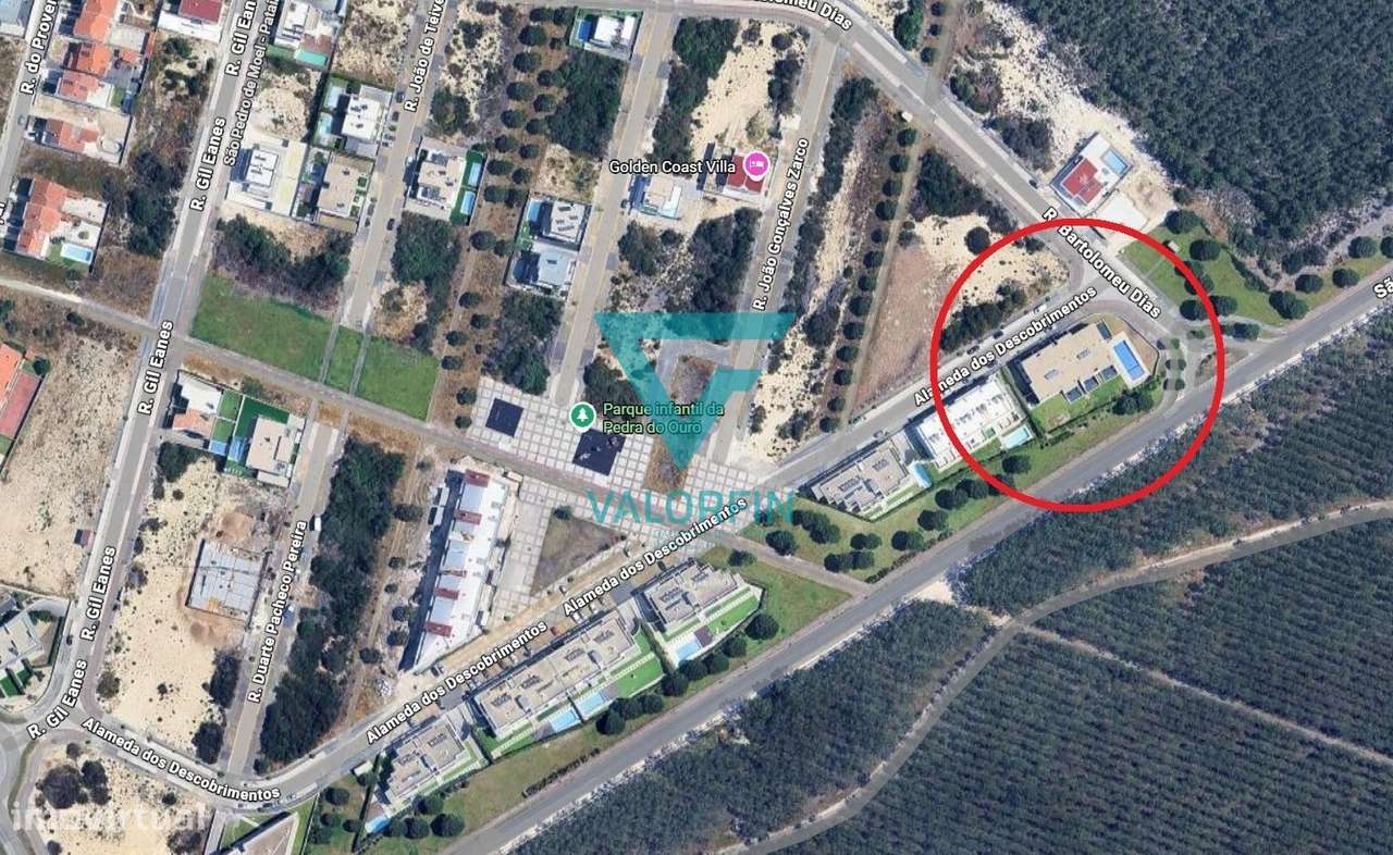 Moradia T2 em condomínio c/ Piscina - Praia Pedra do Ouro-28