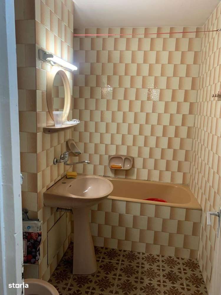 Ap 3 cam Zorilor - zona Golden Tulip - 175 000 Euro-4