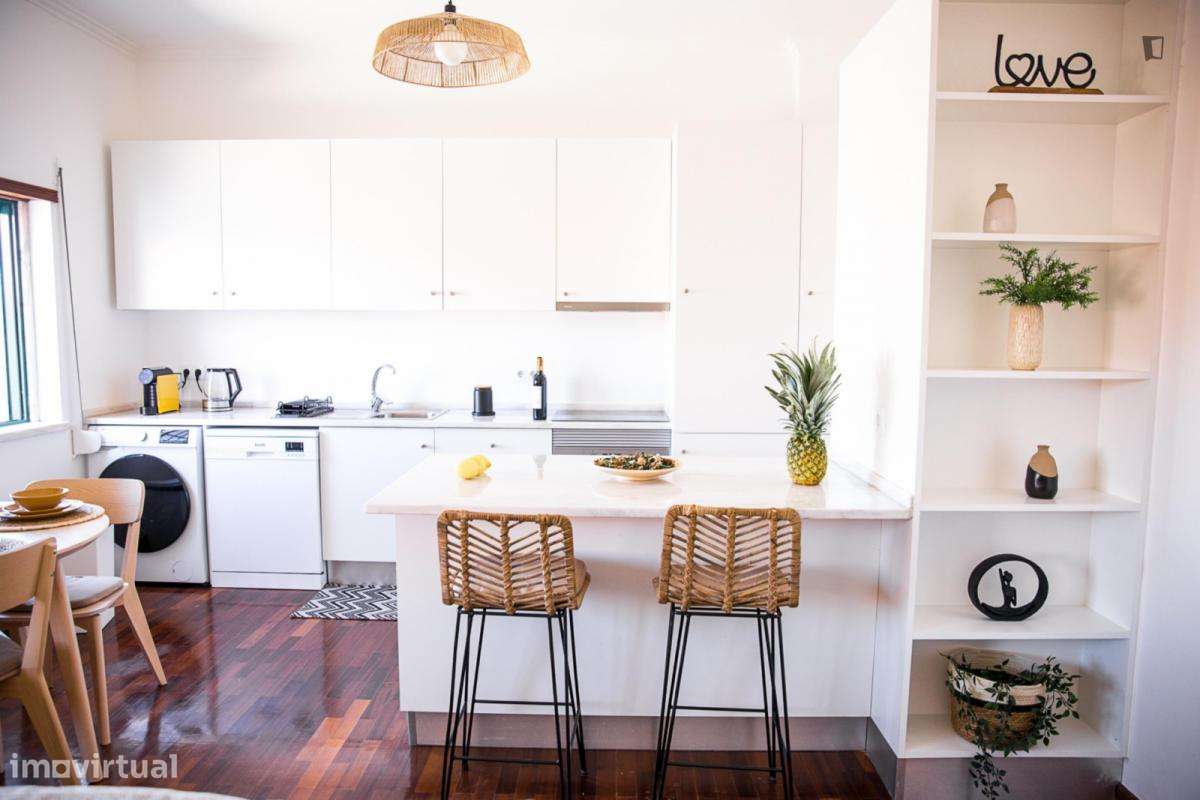 Quarto - localizado em Lisbon - Grande imagem: 5/14