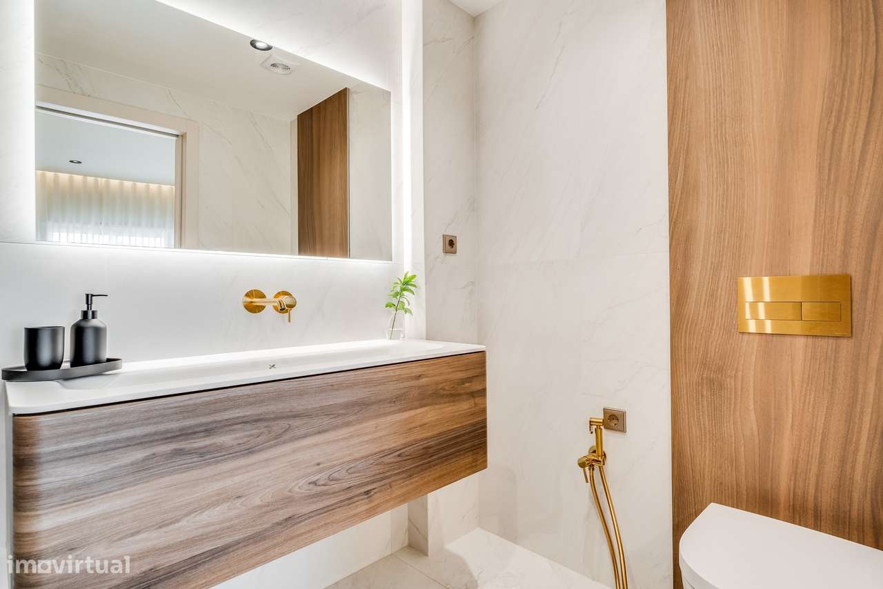 Apartamento T2 Moderno com Rooftop Privado & Vistas Panorâmicas-8
