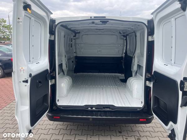 Renault Trafic - 9