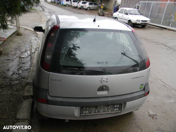 Dezmembrari  Opel CORSA C  2000  > 2009 1.2 Benzina - 4