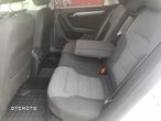 Volkswagen Passat 2.0 TDI Highline - 10