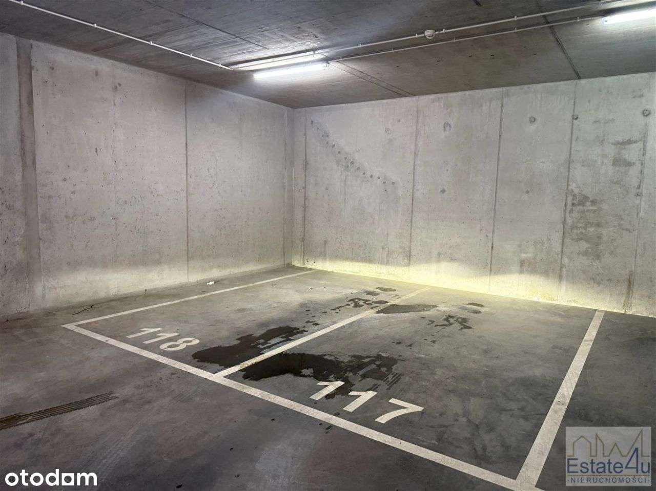 3/4 pok, 2 garaże, 2 tarasy, do wejścia. Ceglana-16