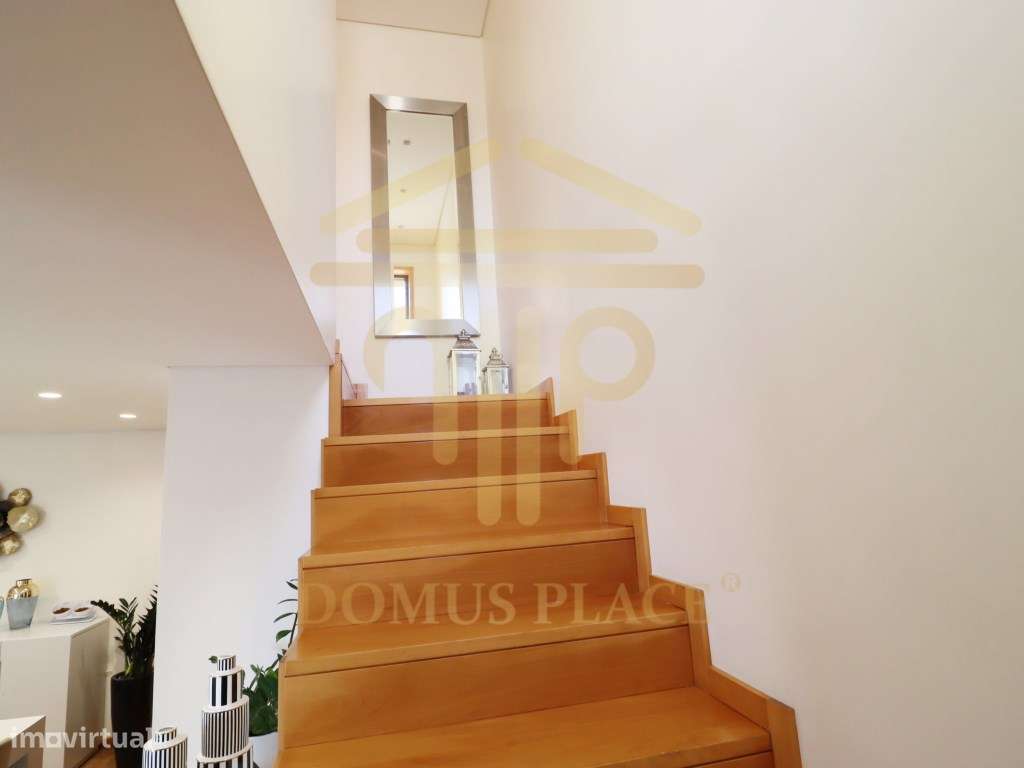 MORADIA T3 C/ JARDIM, TERRAÇO E GARAGEM | GUIFÕES-25