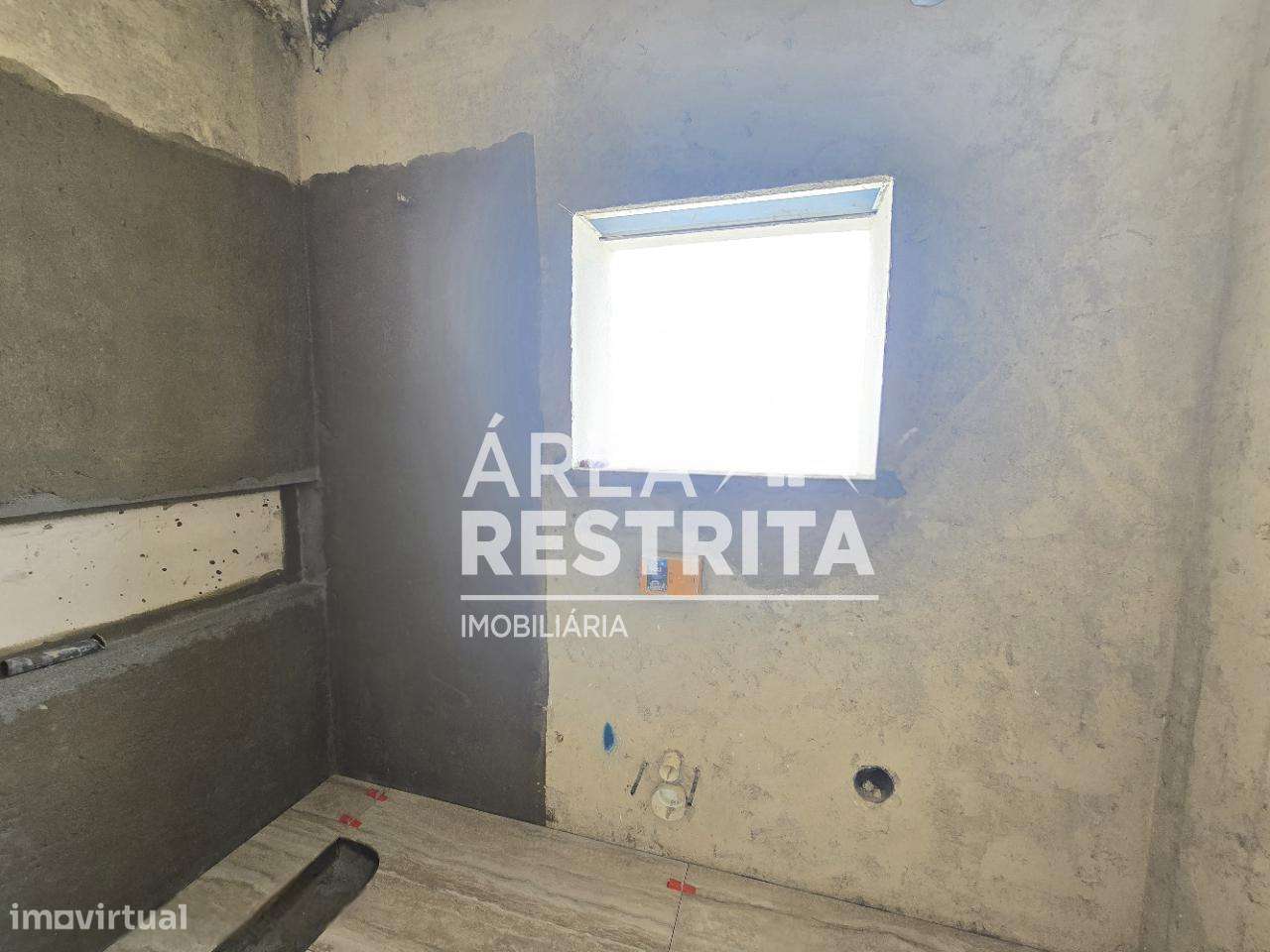 MORADIA GEMINADA T3  QUINTA DAS LARANJEIRAS - FERNÃO FERRO-11