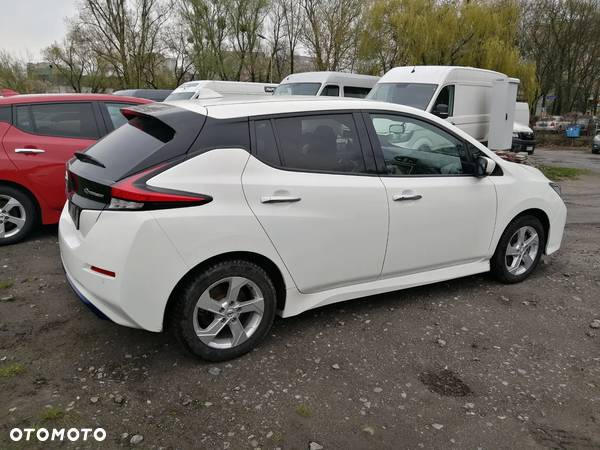 Nissan Leaf 40 kWh N-Connecta - 26