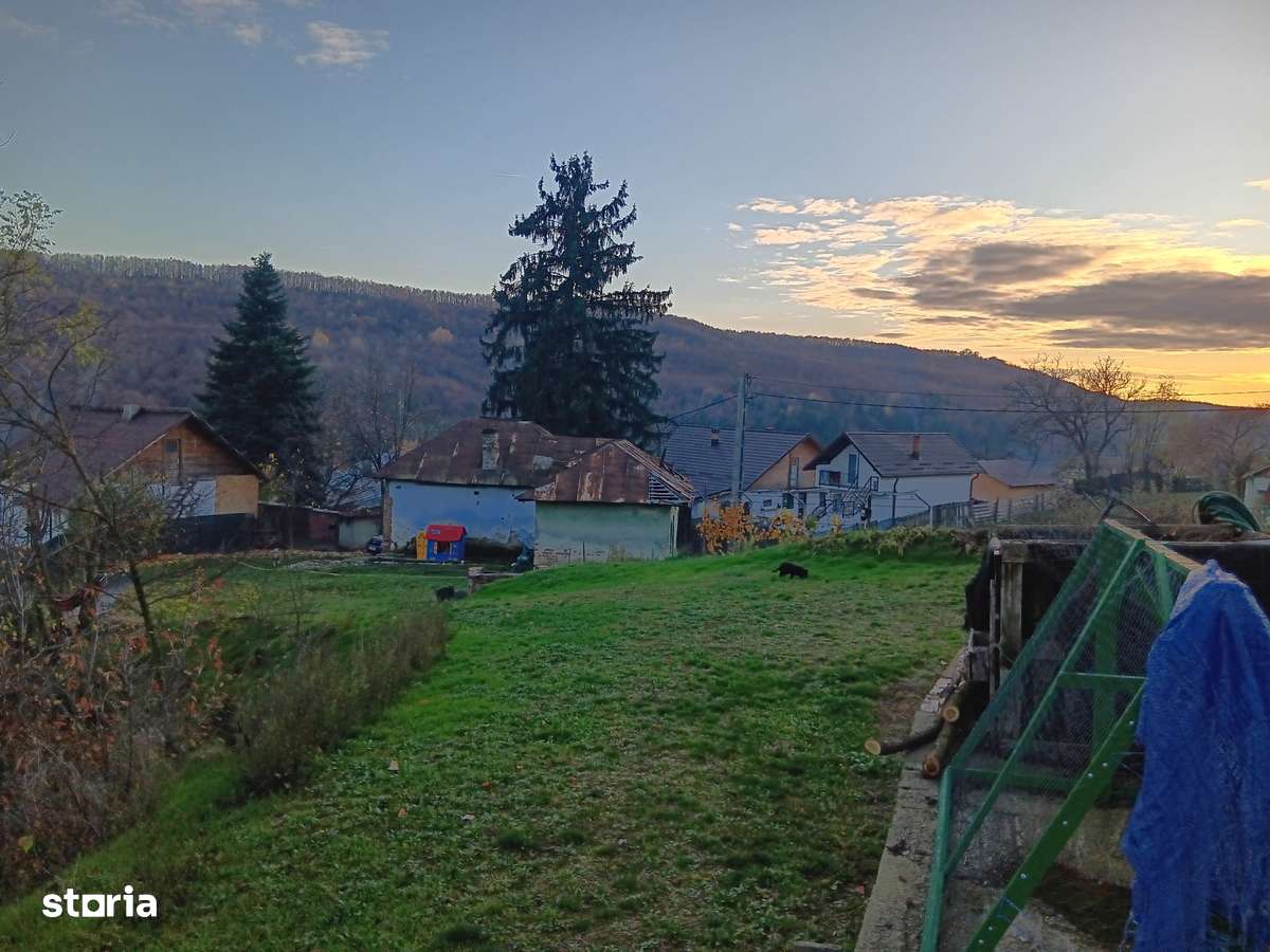 Casa Faget, Mioveni, teren 1665 mp, toate utilitatile, la asfalt-3