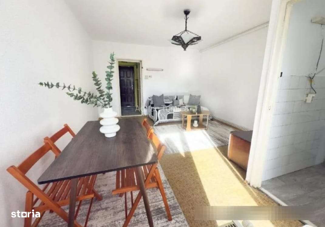 Garsoniera Strada Mihai Viteazul - Zona Grivitei - cod 5212-0